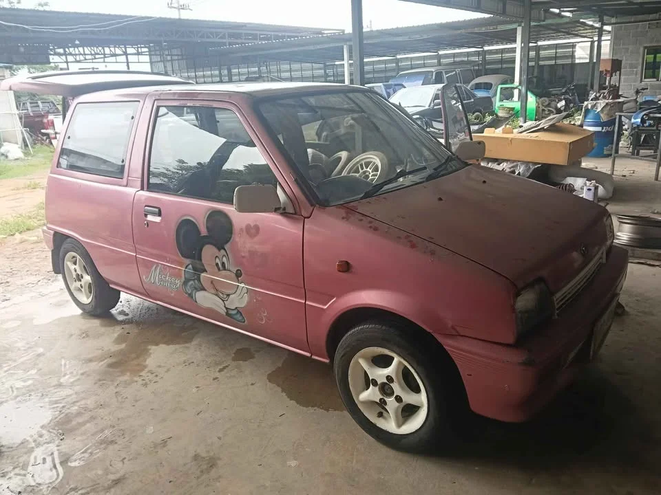 1990 Daihatsu Mira L200 2