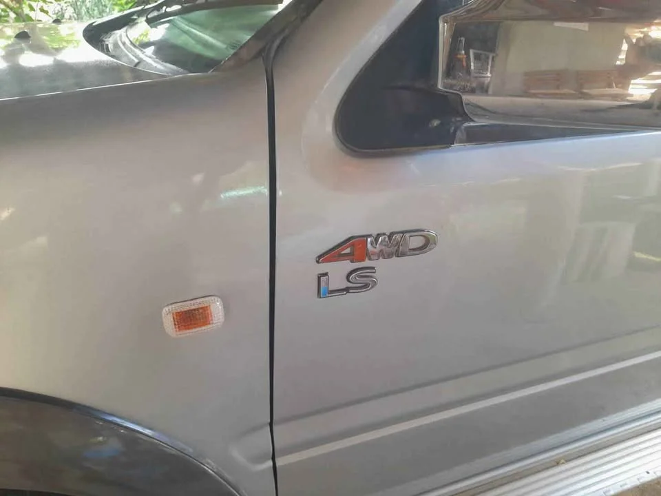 2000 Isuzu Faster Dragon Eyes III 3