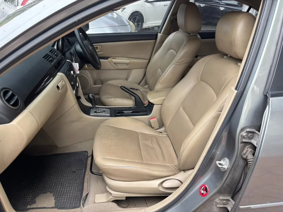 2010 Mazda 3 I 3