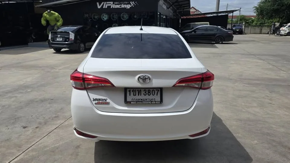 2020 Toyota Yaris ATIV III 3