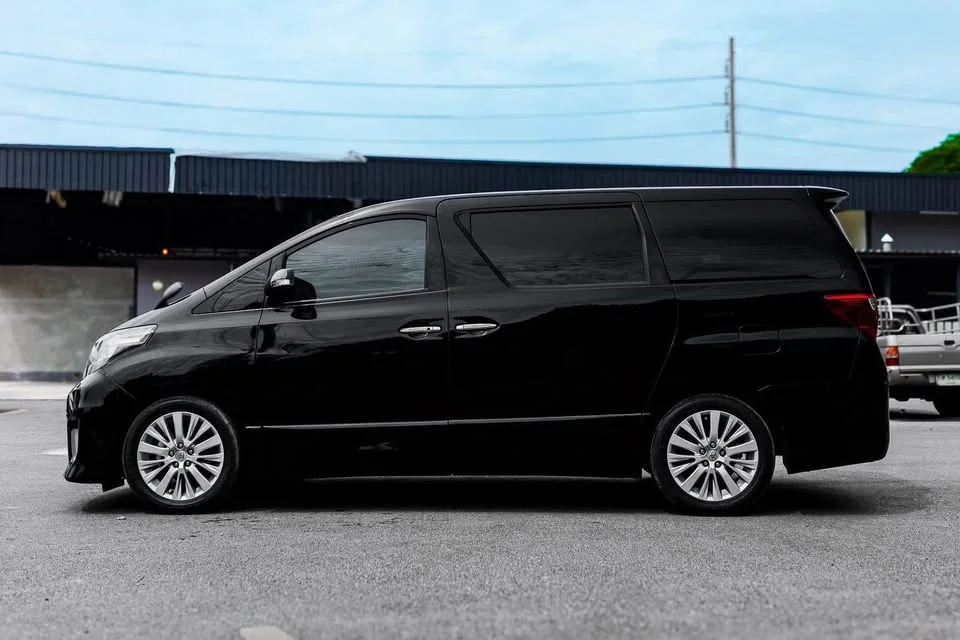 2012 Toyota Alphard, Vellfire II (AH20) 3