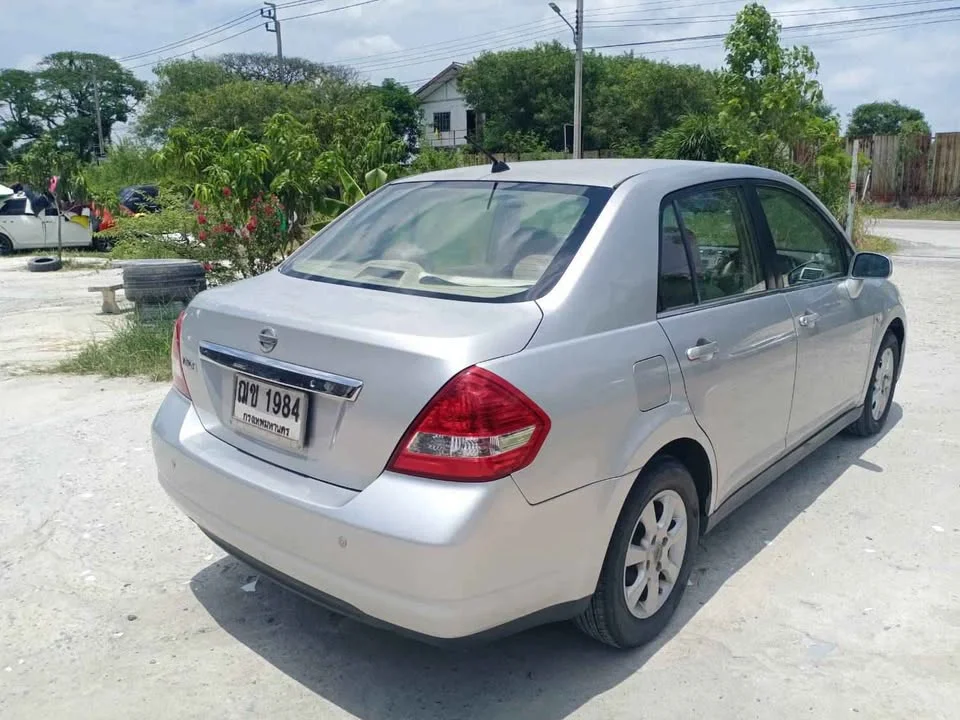 2008 Nissan Tiida I (C11) 3