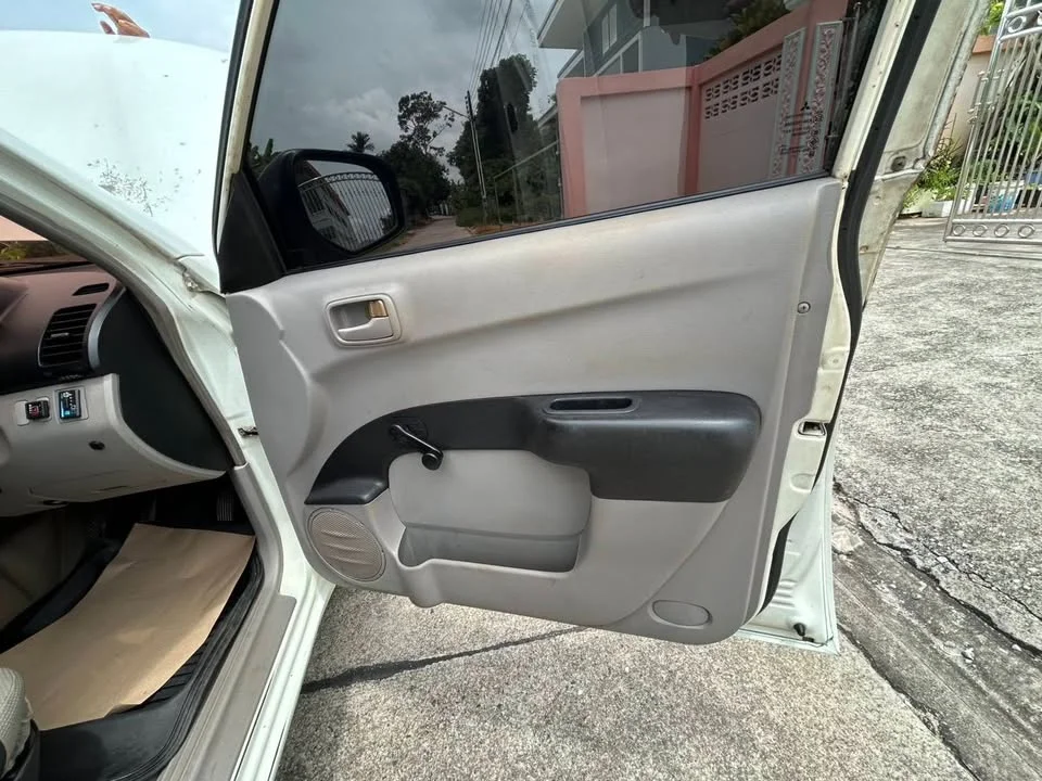 2009 Mitsubishi Triton IV 2