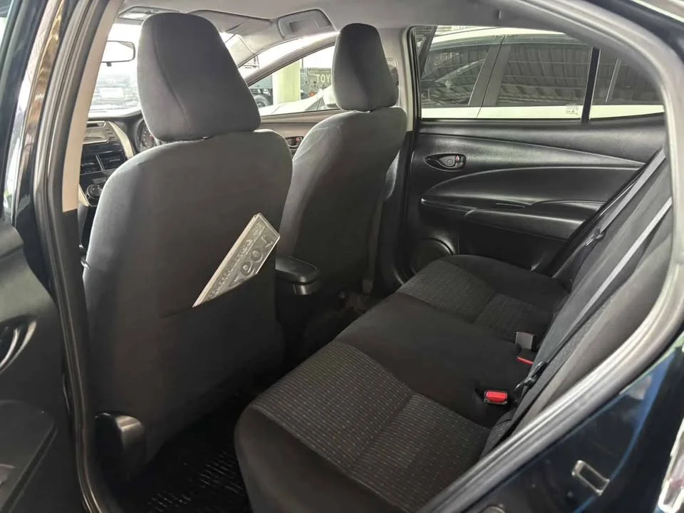 2019 Toyota Yaris ATIV III 2