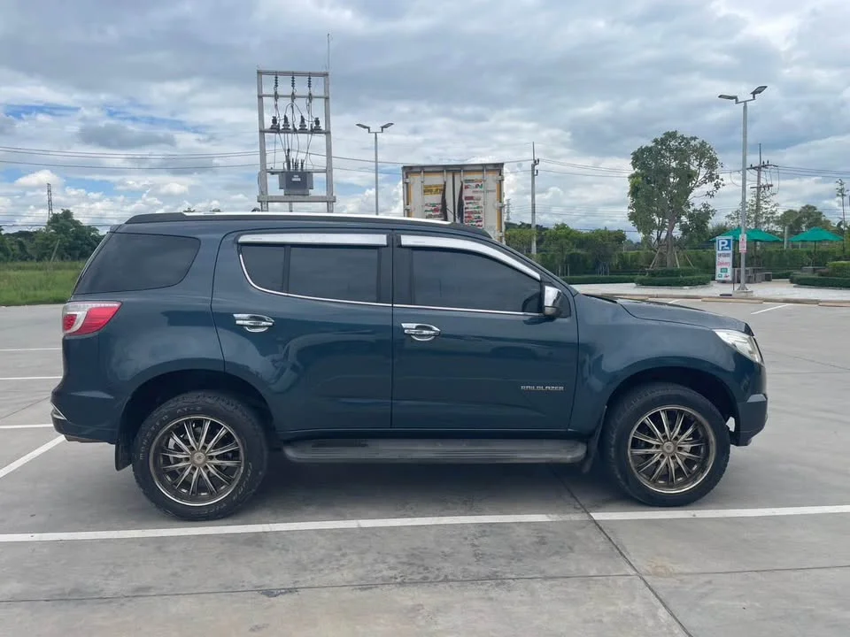 2013 Chevrolet TrailBlazer II 3