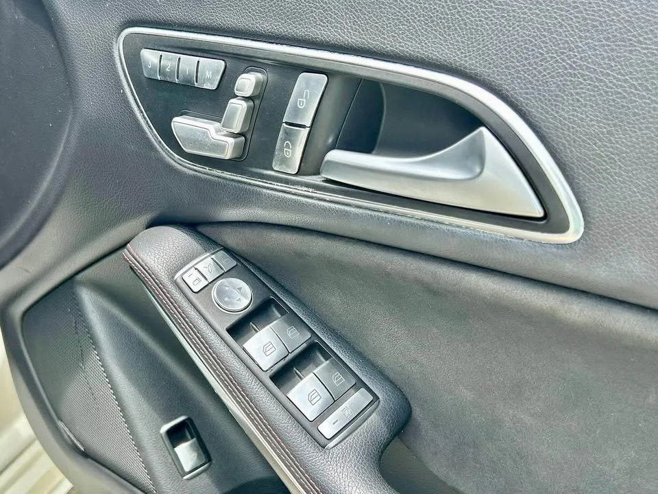 2014 Benz CLA-Class C117 2