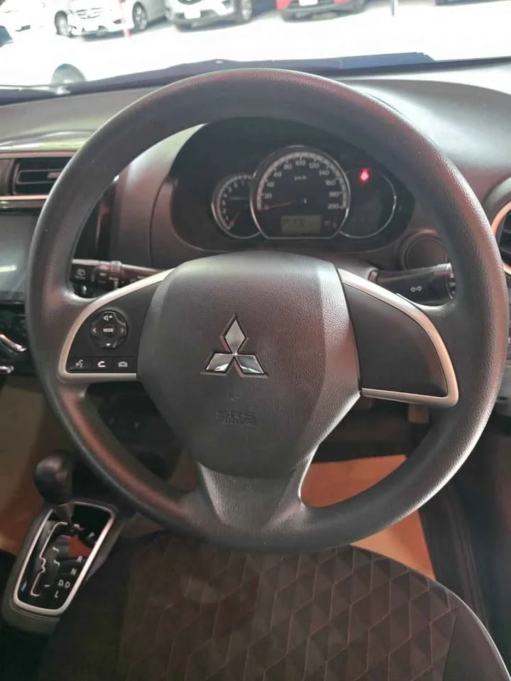 2019 Mitsubishi Mirage VI 3