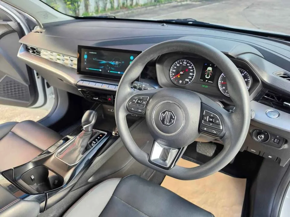 2019 MG 5 II 3