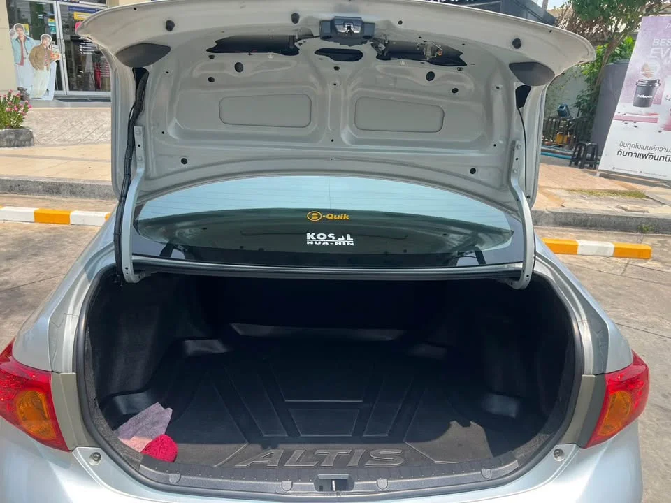 2008 Toyota Corolla Altis X (E140) 2