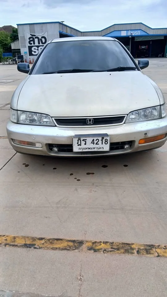1996 Honda Accord V 3