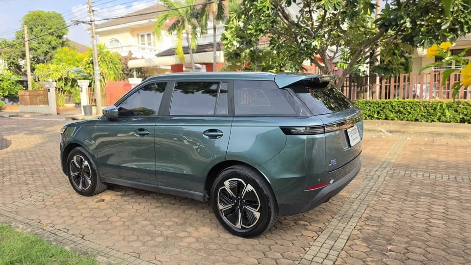 2025 Land Rover Range Rover Sport III 2