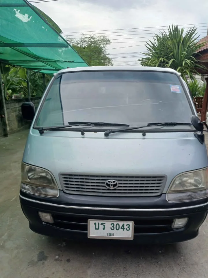 1997 Toyota Commuter IV (H100) 3