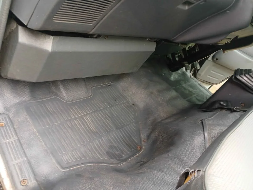 1997 Toyota Commuter IV (H100) 2