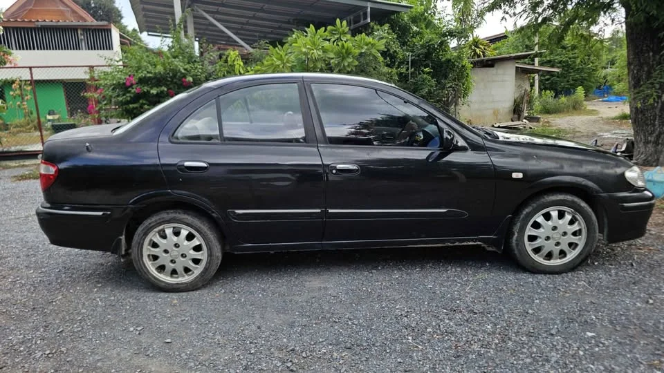 2002 Nissan Sunny N16 2