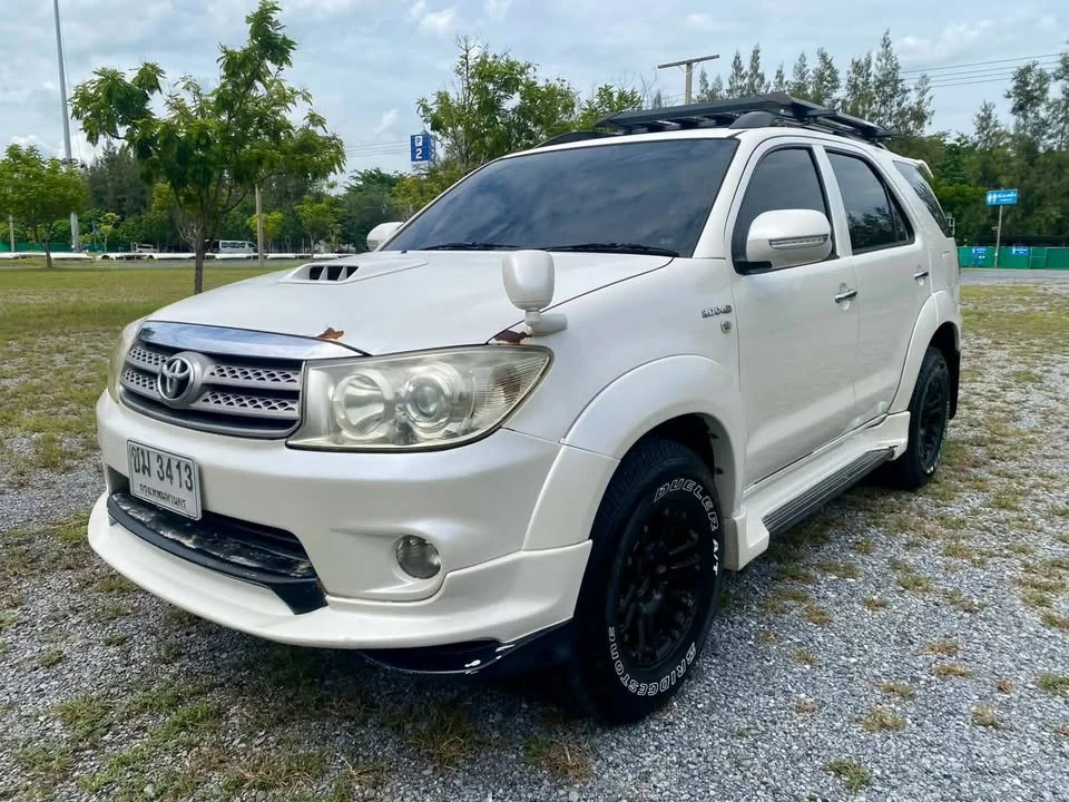 2007 Toyota Fortuner I 3