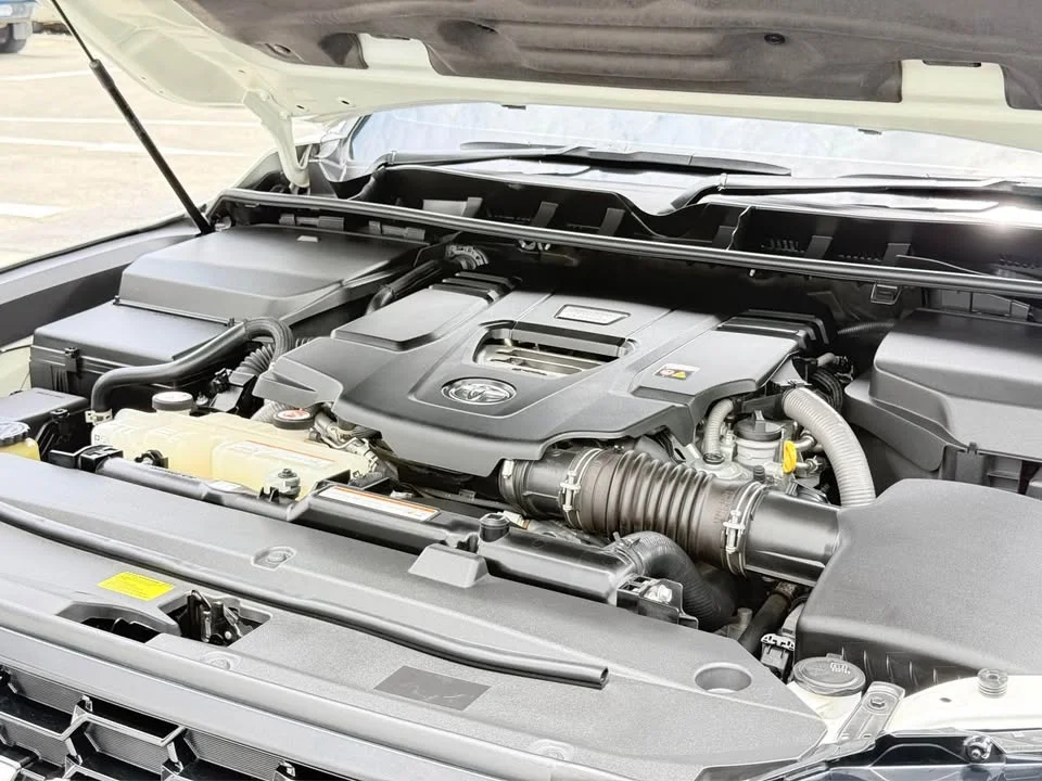 2022 Toyota Land Cruiser J300 2
