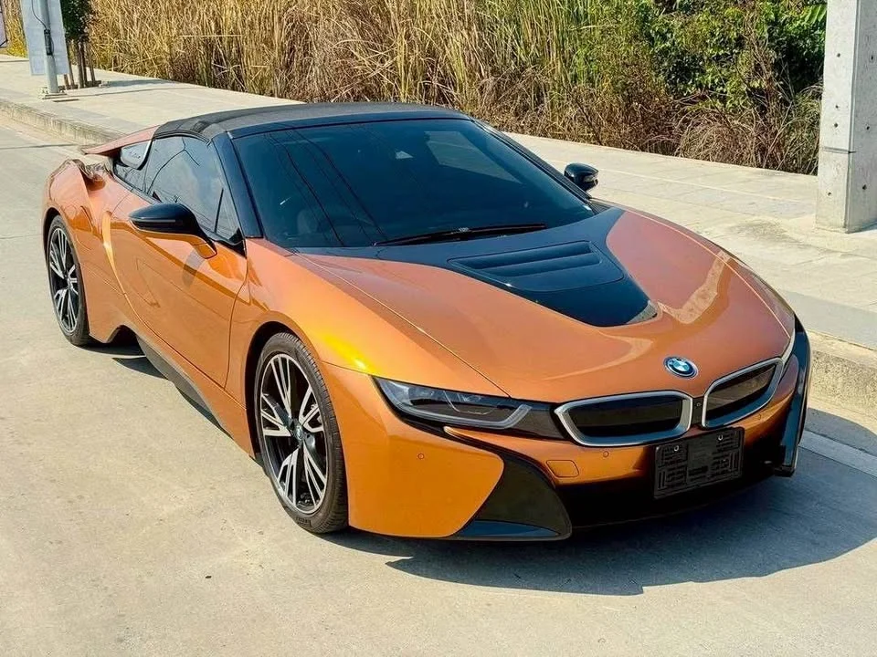 2021 BMW i8 I12, I15 2