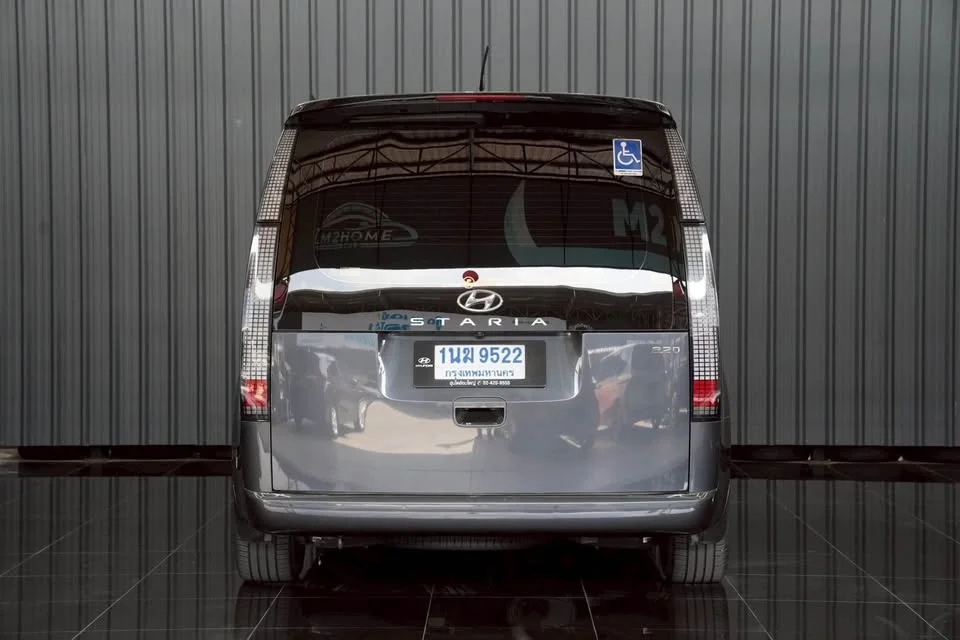 2022 Hyundai Staria US4 2