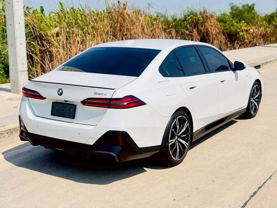 2024 BMW 5er VIII 3