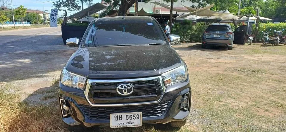 2018 Toyota Hilux VIII 2