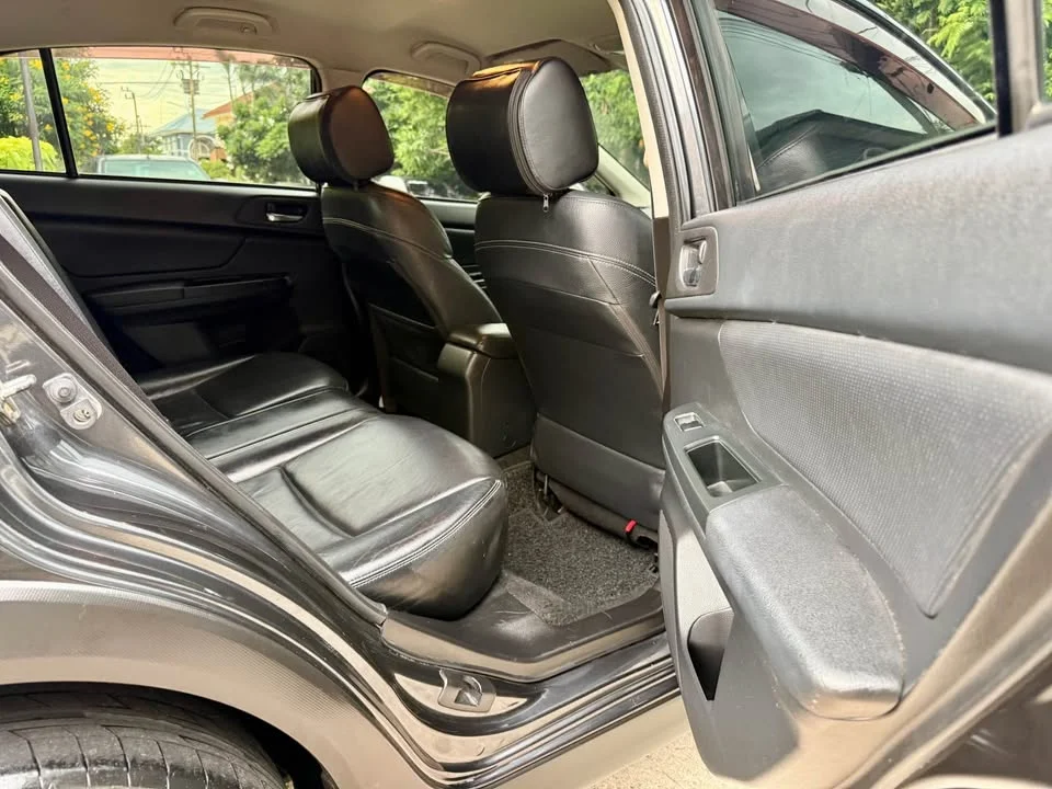 2012 Subaru XV I 2