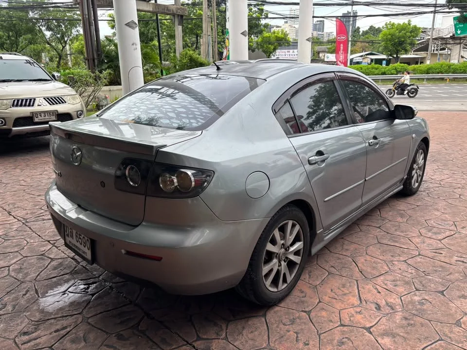 2010 Mazda 3 I 3