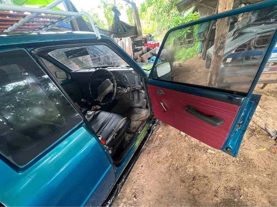 1990 Mazda B-series (Familia) III 2
