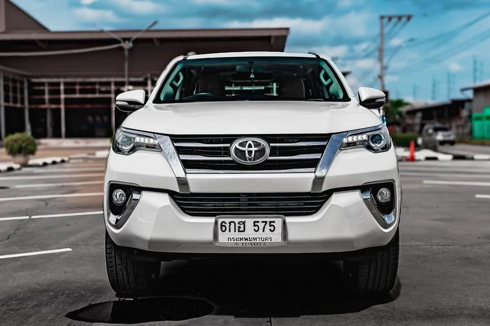 2015 Toyota Fortuner II 3