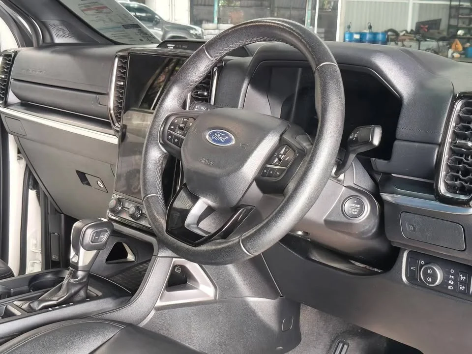 2022 Ford Everest III 2