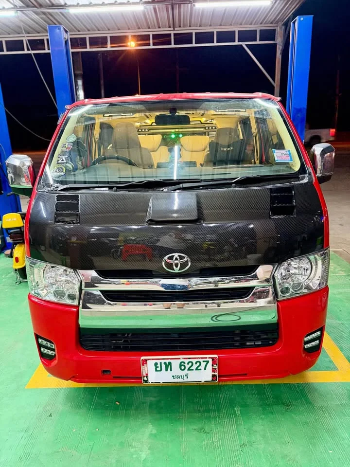 2011 Toyota HiAce V (H200) 3