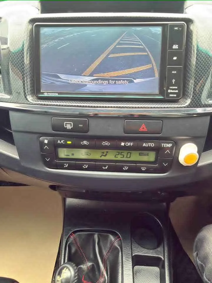 2014 Toyota Fortuner I 2