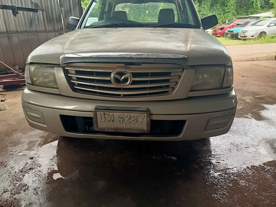 2005 Mazda 2500 Fighter V 3