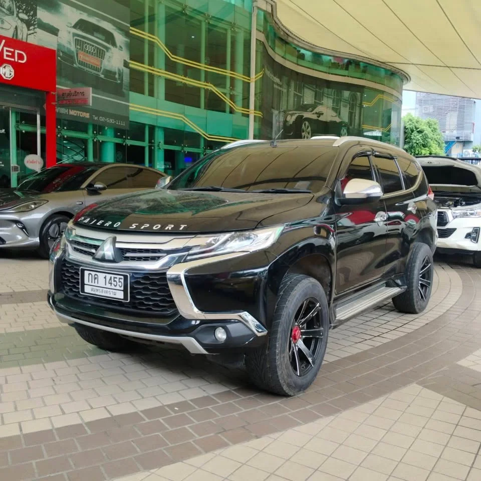 2016 Mitsubishi Pajero Sport III 2