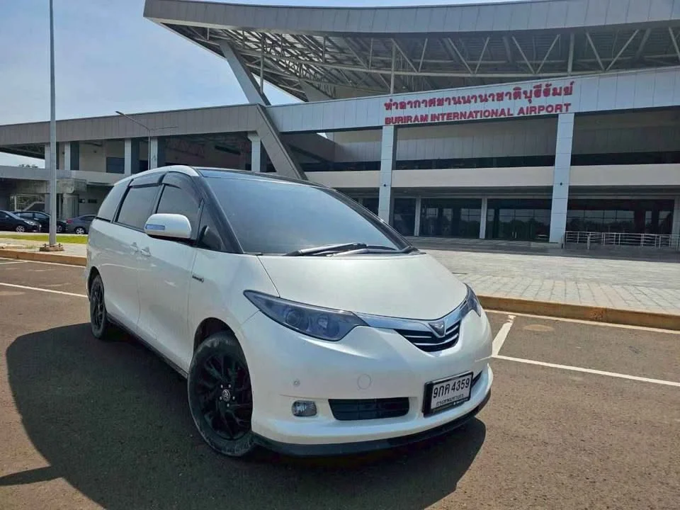2007 Toyota Estima III 2