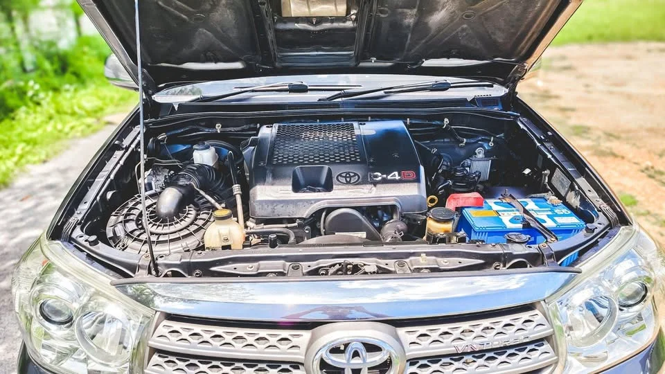 2010 Toyota Fortuner I 2