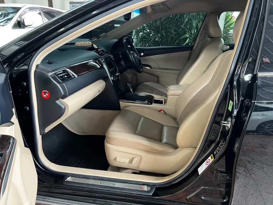 2012 Toyota Camry VII (XV50) 2