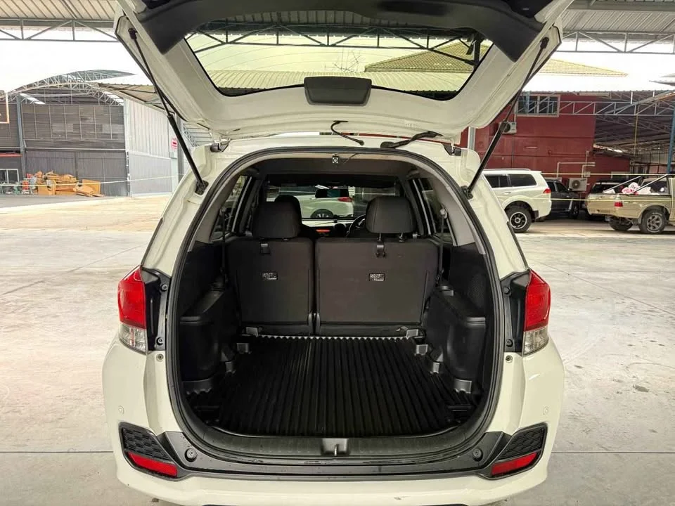 2014 Honda Mobilio II 2