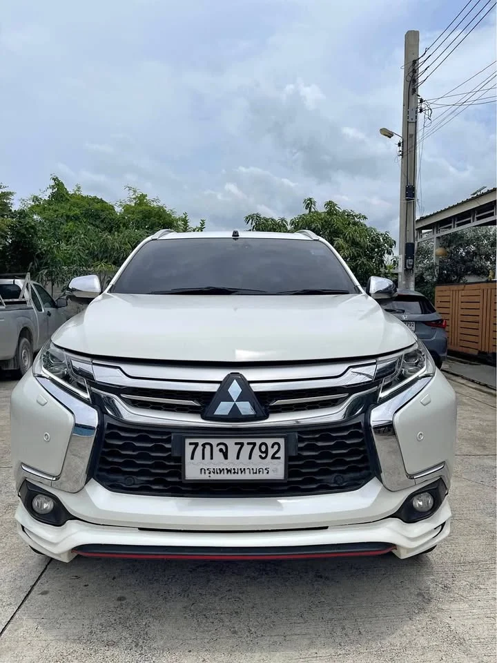 2018 Mitsubishi Pajero Sport III 3