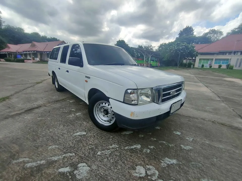 2004 Mazda 2500 Fighter V 2