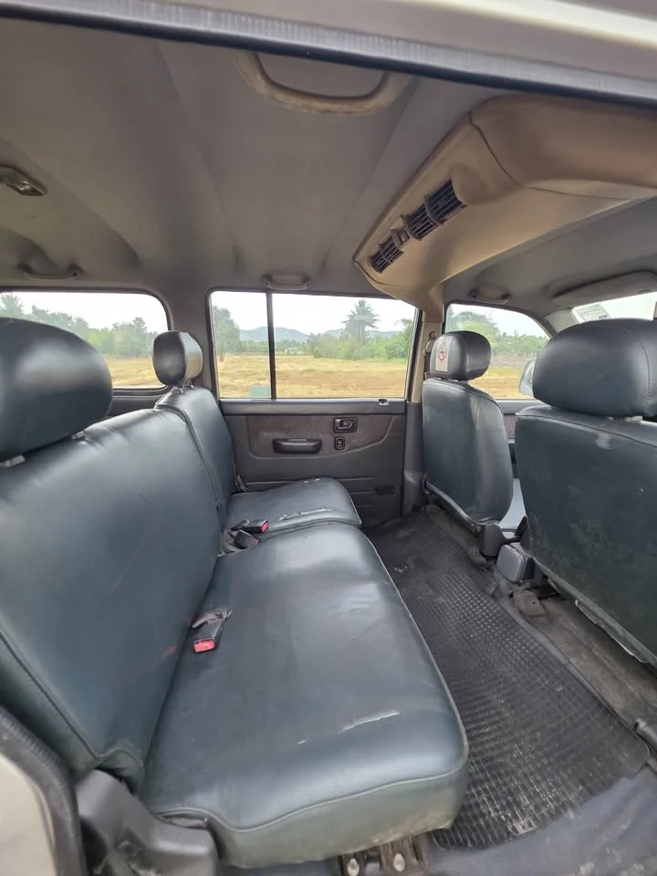 2005 Suzuki Carry I 3