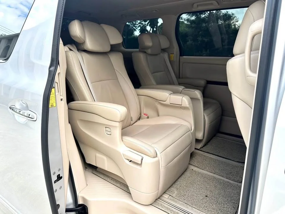 2013 Toyota Alphard, Vellfire II (AH20) 2