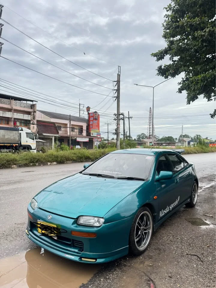 1995 Mazda 323 VII 3