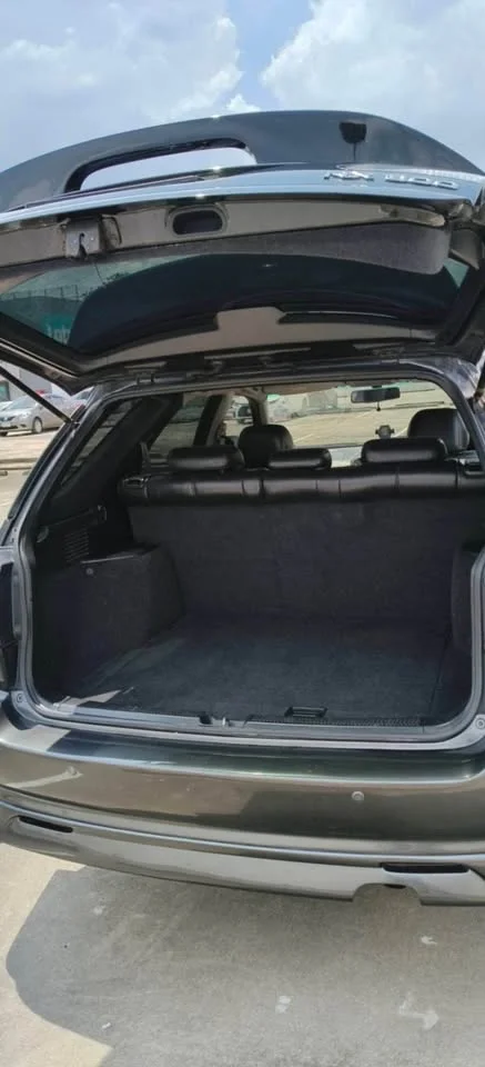 2005 Toyota Harrier I 3