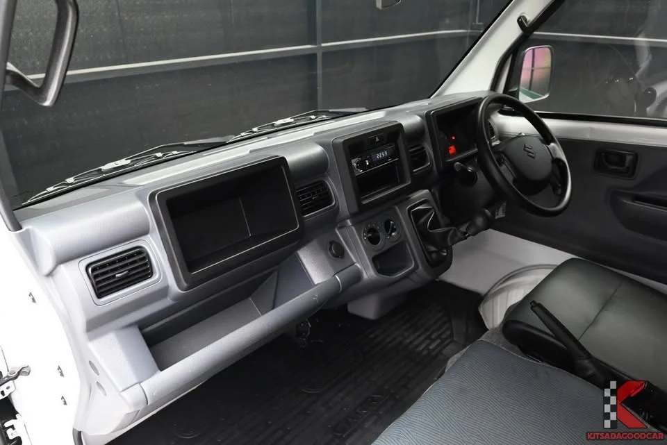2022 Suzuki Carry II 3