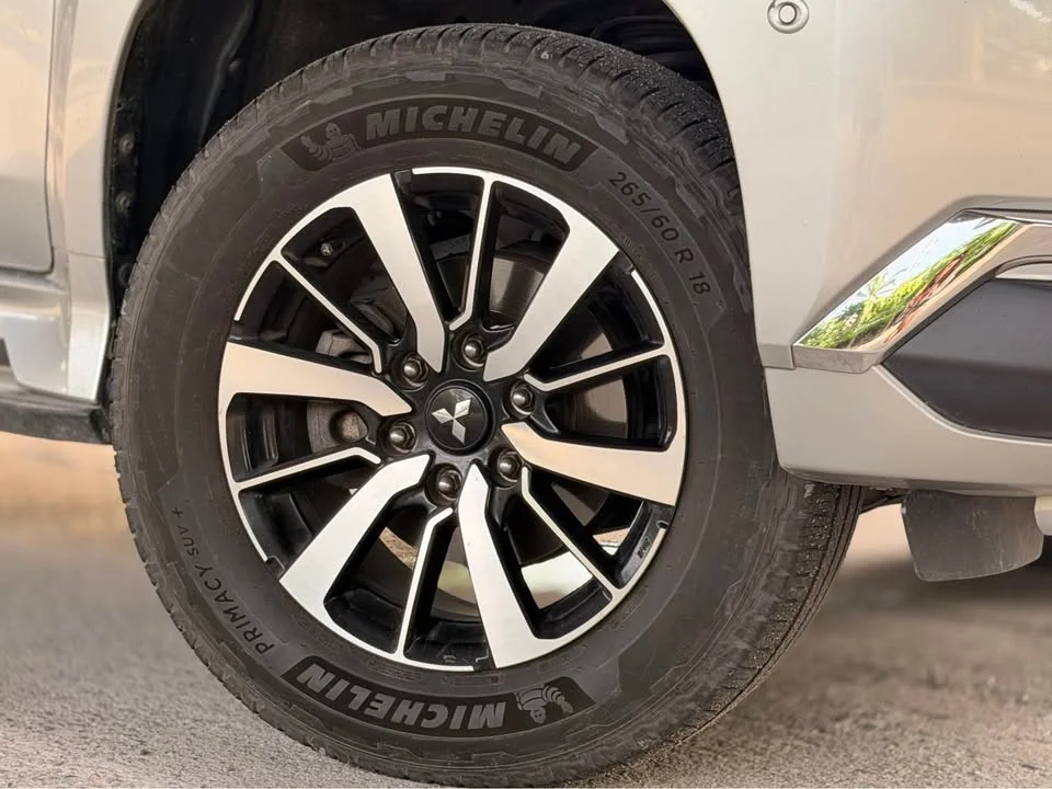 2016 Mitsubishi Pajero Sport III 3