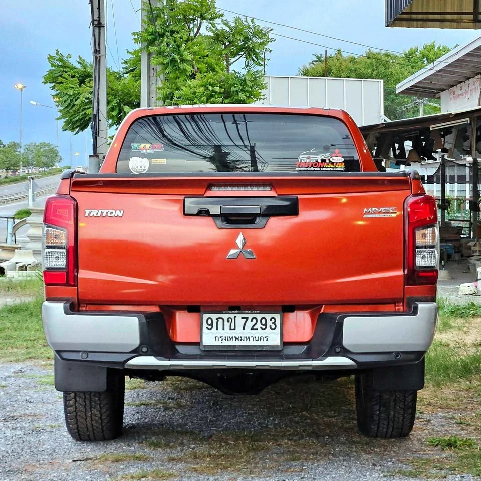 2019 Mitsubishi Triton V 3