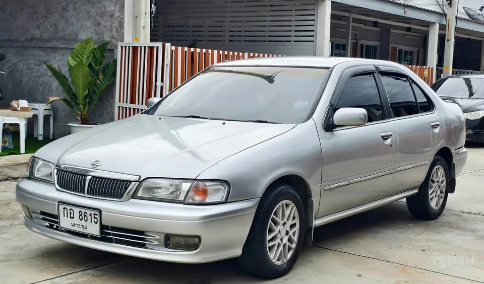 1999 Nissan Sunny IV 3