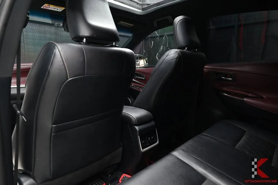2014 Toyota Harrier III 3