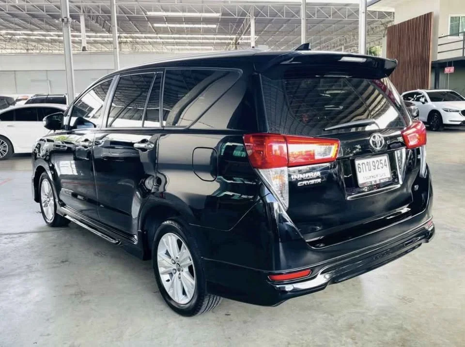 2017 Toyota Innova II 3