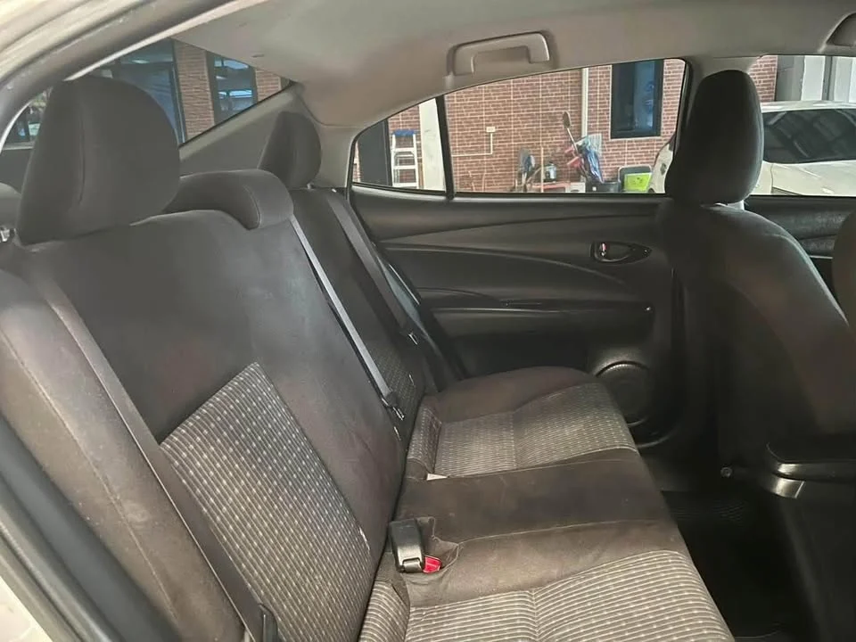 2017 Toyota Yaris ATIV III 2